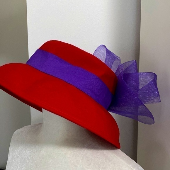 Red Hat Society Purple Ribbon Flower Derby Wool Hat Christmas Holiday Party - Picture 5 of 16